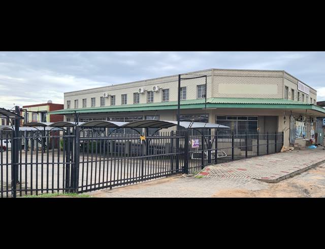 1,300M² WAREHOUSE FOR SALE IN NELSPRUIT INDUSTRIAL